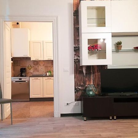 La Casa Di Christina Apartment Imperia Bagian luar foto