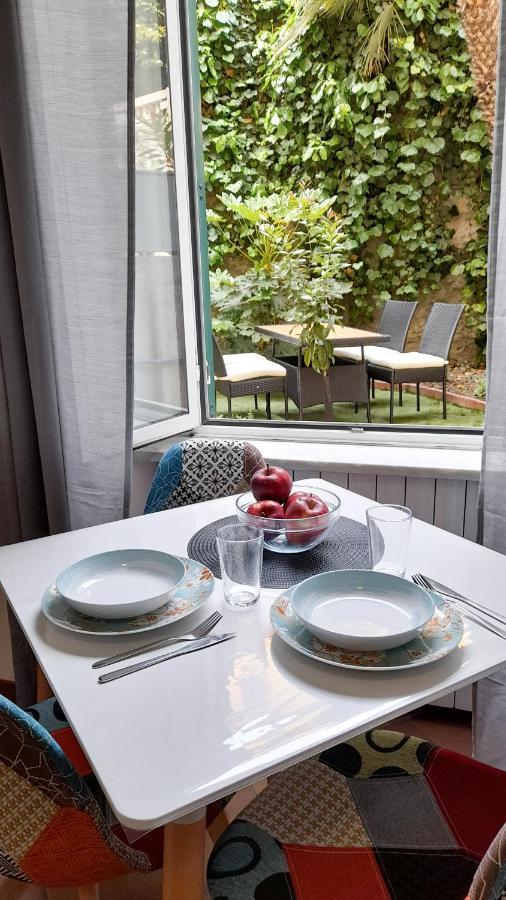 La Casa Di Christina Apartment Imperia Bagian luar foto